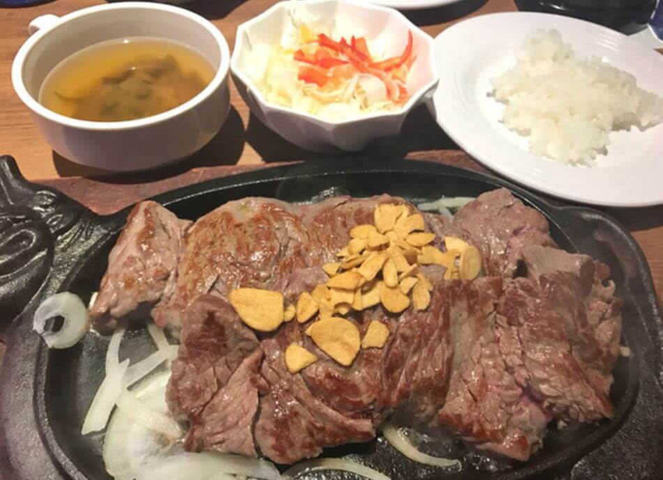 沖繩牛排推薦-ステーキハウス88 Jr.松山店牛排屋88 Jr. 松山店STEAKHOUSE 88 Jr. Matsuyama Restaurant