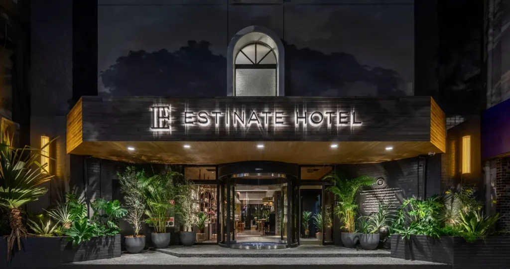 沖繩國際通住宿推薦｜那霸埃斯蒂納特飯店 (ESTINATE HOTEL NAHA)