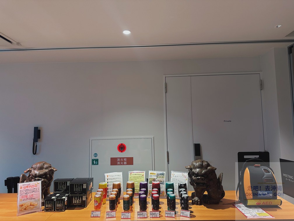 【沖繩中部飯店推薦】REF Okinawa Arena by Vessel Hotels(REF 沖繩競技場 - VESSEL 飯店)|開箱評價|大廳